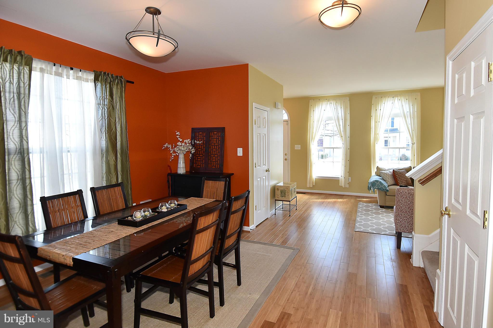 5515 Hobsons Choice Loop Manassas, VA 20112 - Photo 6 of 30 Dining Room