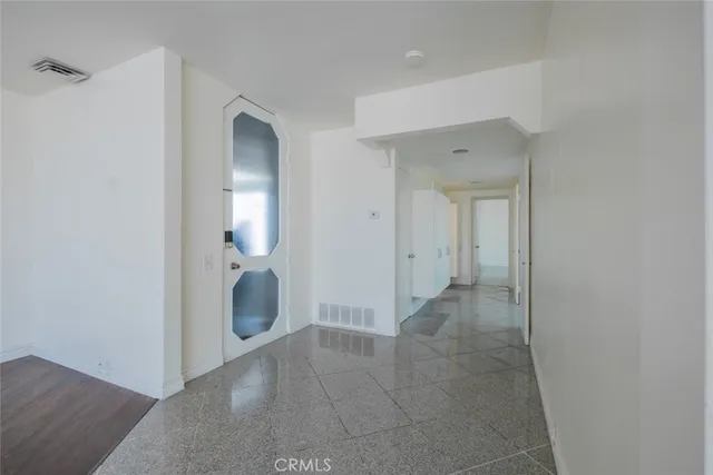 $3,300 | 432 South Sierra Madre Boulevard, Unit 2, Pasadena, CA 91107