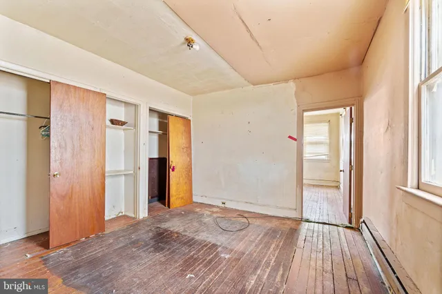 $89,900 | 2526 Bank Street, Camden, NJ 08105