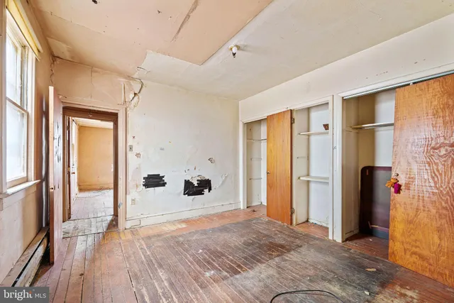 $89,900 | 2526 Bank Street, Camden, NJ 08105