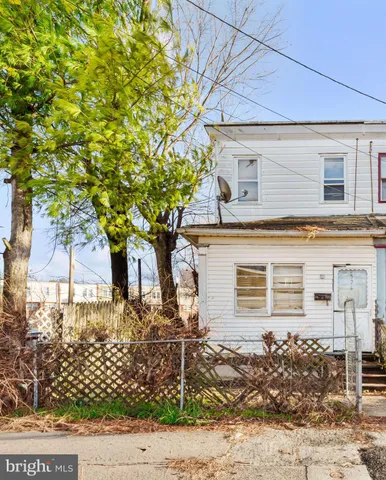 $89,900 | 2526 Bank Street, Camden, NJ 08105
