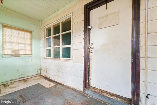 $89,900 | 2526 Bank Street, Camden, NJ 08105