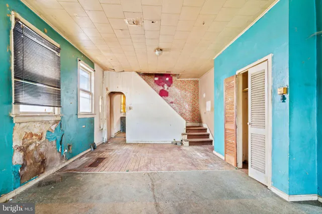 $89,900 | 2526 Bank Street, Camden, NJ 08105