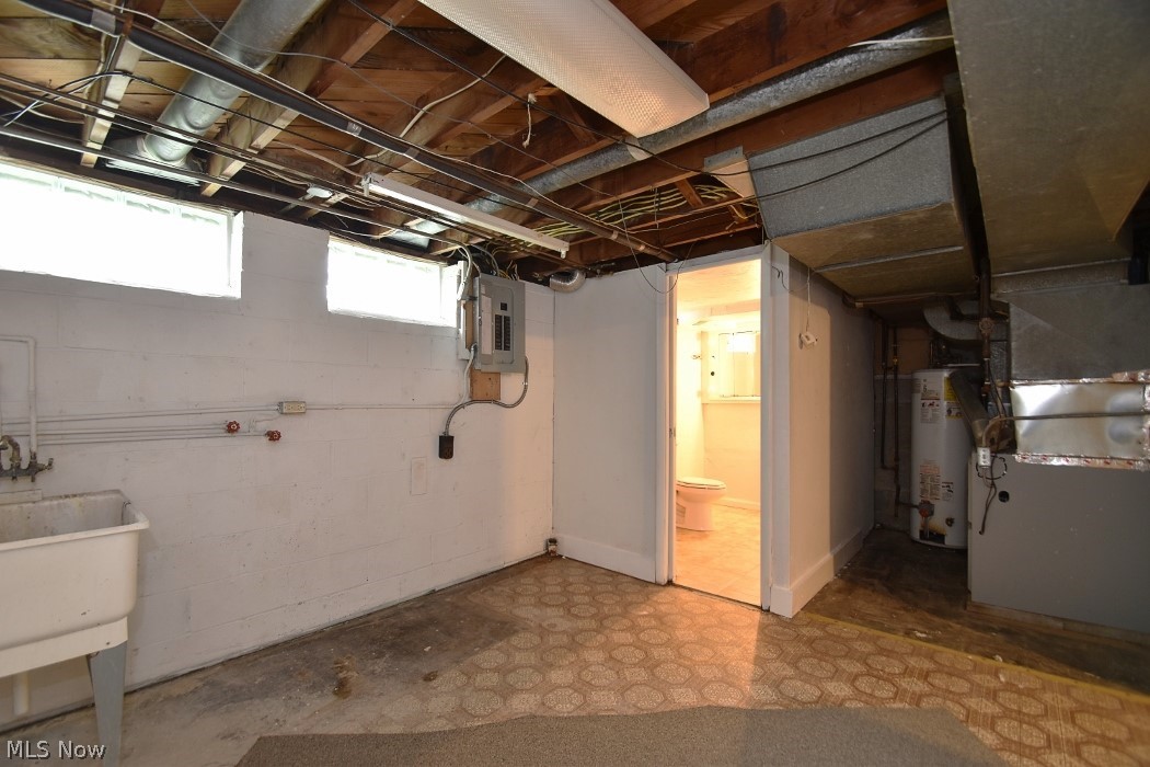 4158 Stonehaven Road Cleveland, OH 44121 - Photo 30 of 35