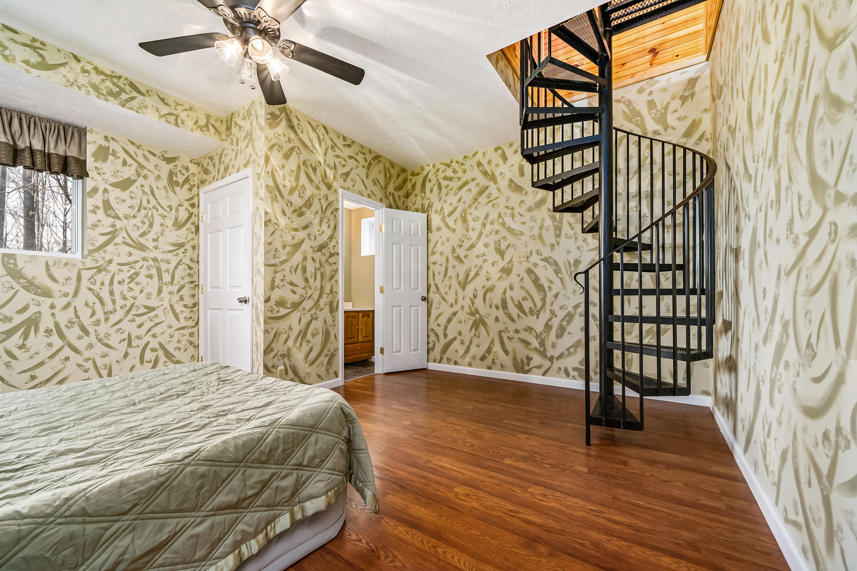 1358 Sun Tree Road Unicoi, TN 37692 - Photo 38 of 40 1358SunTreeRoad,Unicoi,Tennessee(122of15