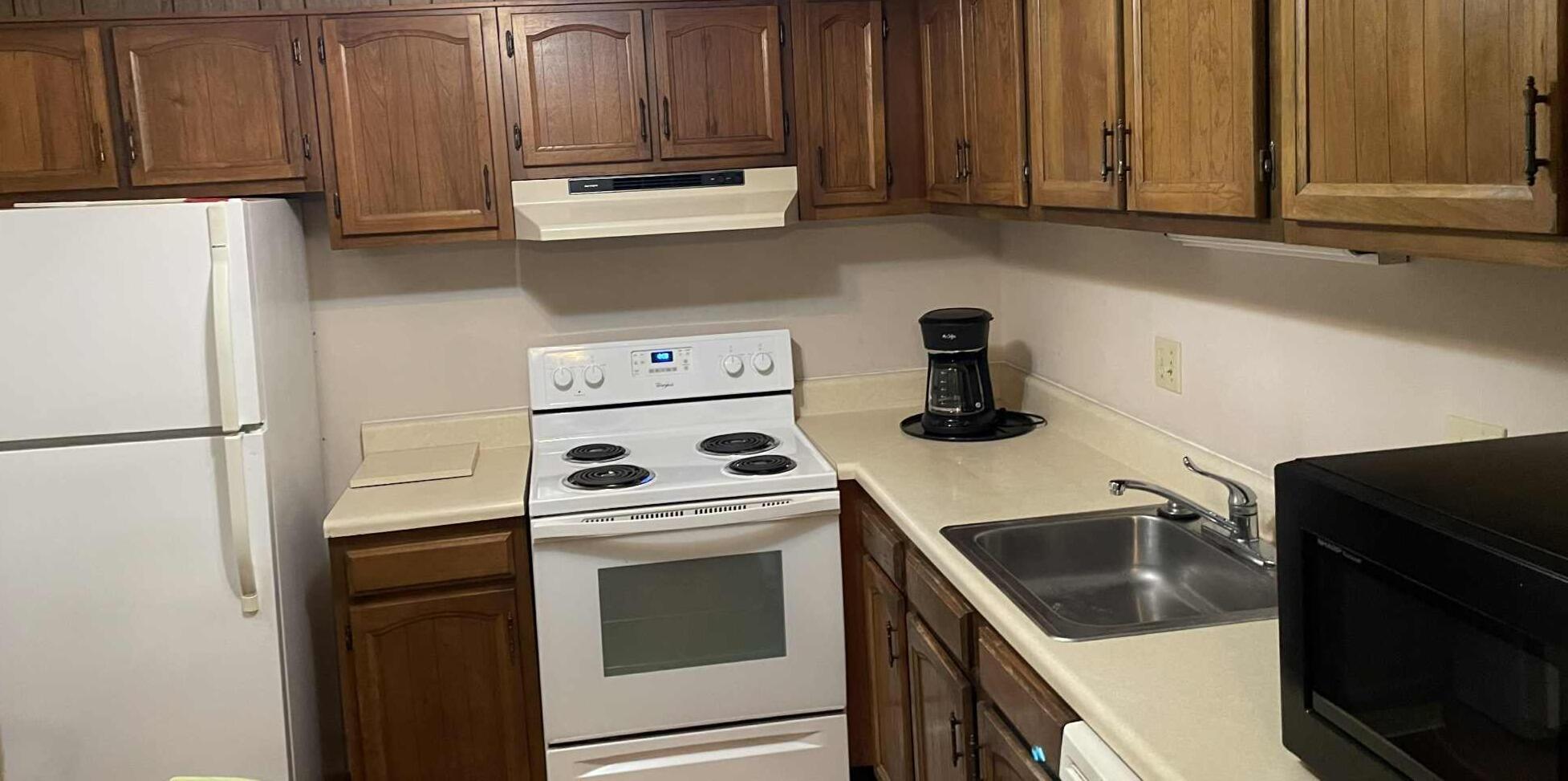 3531 Peters Creek Road, Unit 216 Roanoke, VA 24019 - Photo 11 of 12 Kit3