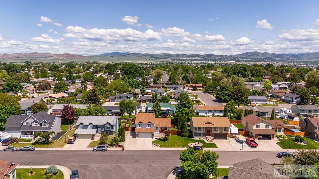 4938 Freedom Avenue Chubbuck, ID 83202 - Photo 3 of 45