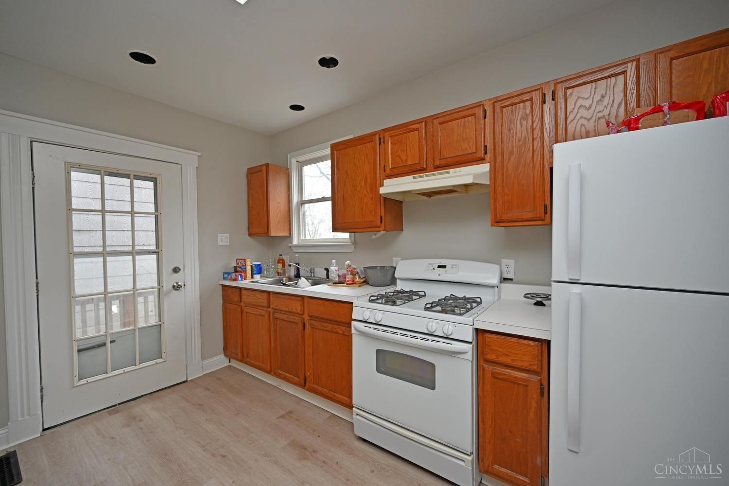 624 Riddle Road Cincinnati, OH 45220 - Photo 13 of 20 Gallery Image 13