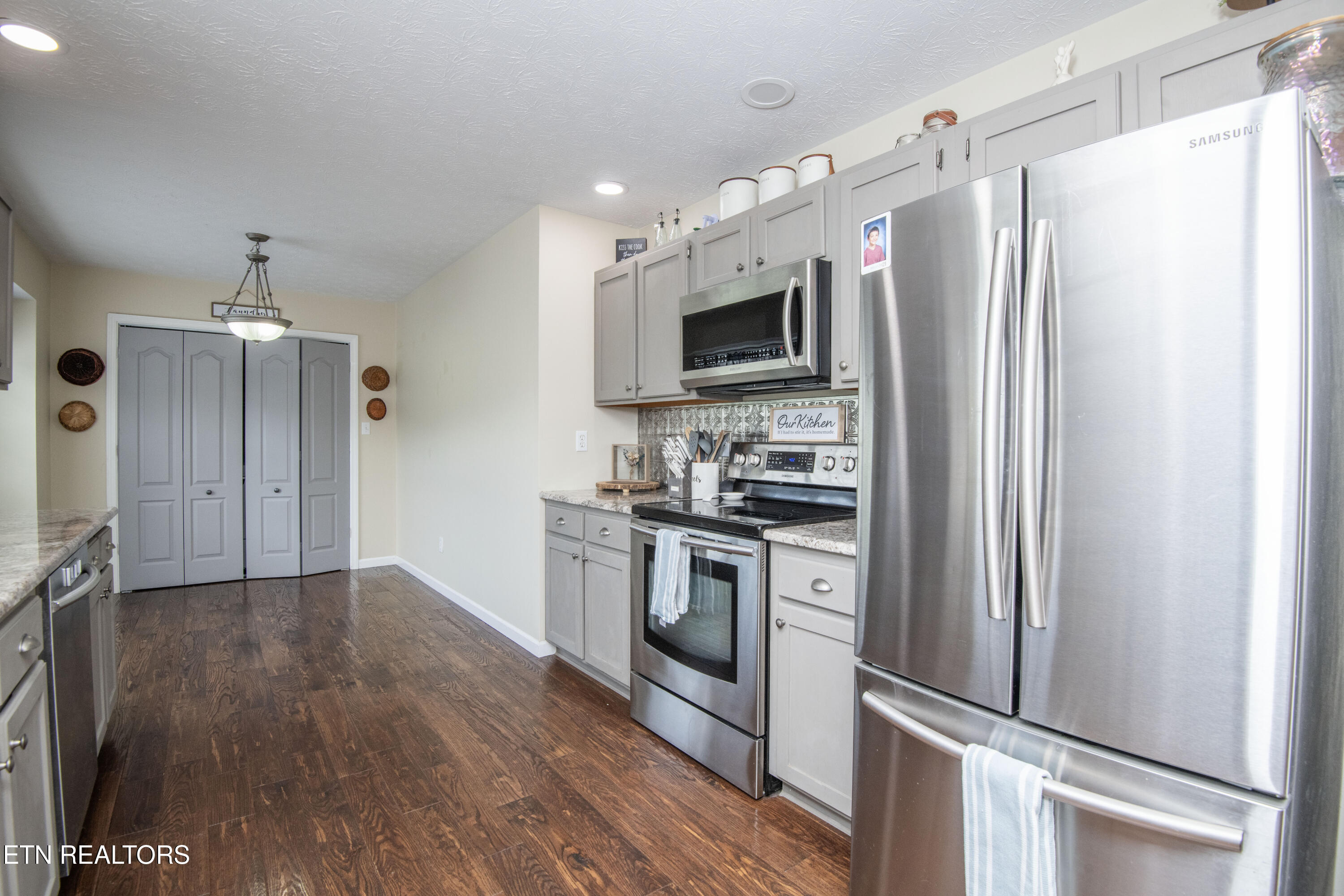 4215 Wildwood Road Maryville, TN 37804 - Photo 27 of 36 kitchen 5
