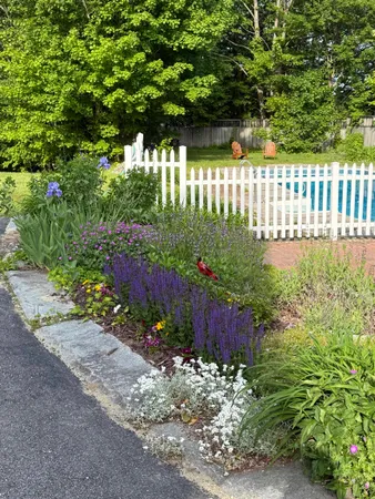 $698,000 | 1003 School Street, Dunbarton, NH 03046