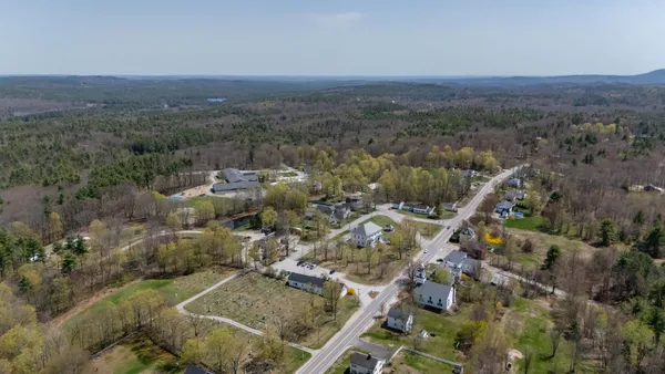 $698,000 | 1003 School Street, Dunbarton, NH 03046