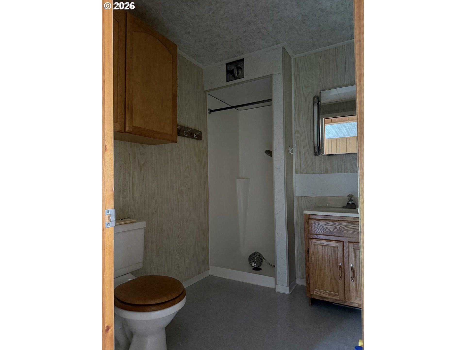 320 Bonanza Street Sumpter, OR 97877 - Photo 25 of 34 Bathroom