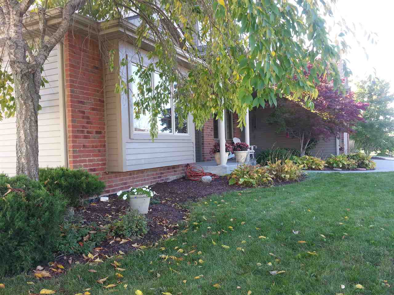 1719 Oakville Road Fort Wayne, IN 46818 - Photo 4 of 30 Gallery Image 4