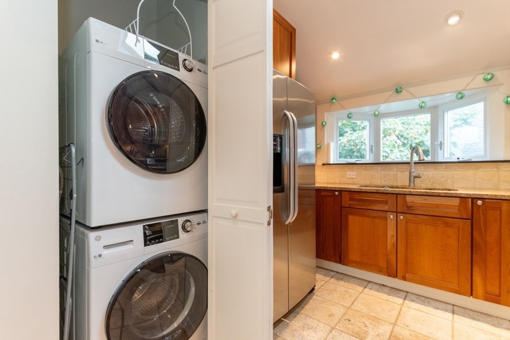 28 Holyoke Road, Unit 3 Somerville, MA 02144 - Photo 29 of 39 Gallery Image 29