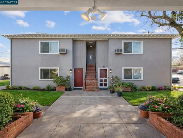 $2,000 | 2756 Argyll Avenue, Concord, CA 94520