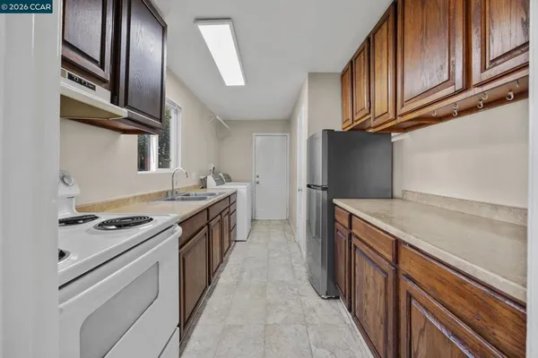 $2,000 | 2756 Argyll Avenue, Concord, CA 94520