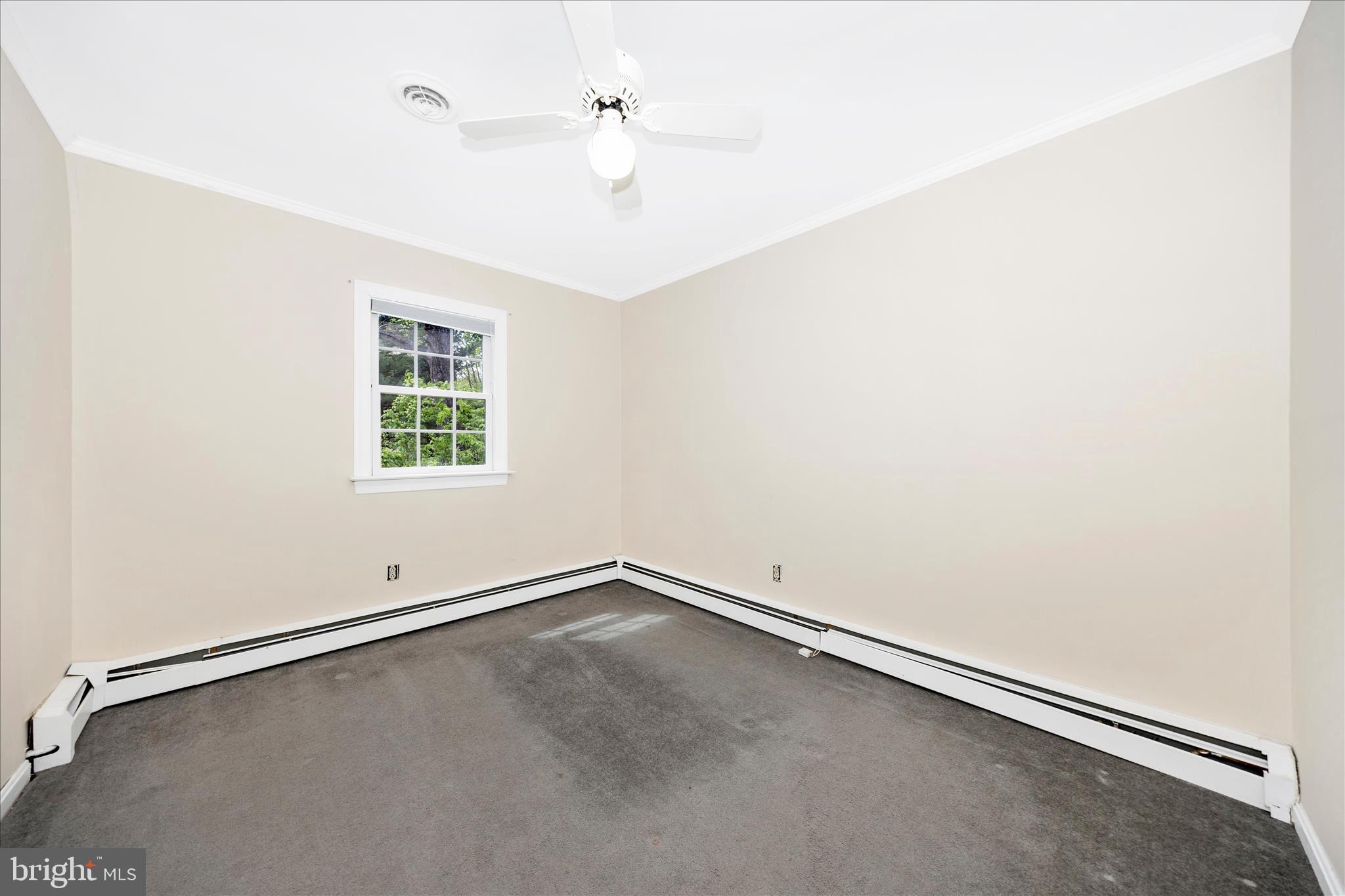 2301 Mt Ephraim Road Adamstown, MD 21710 - Photo 28 of 54 Upper level Bedroom 3