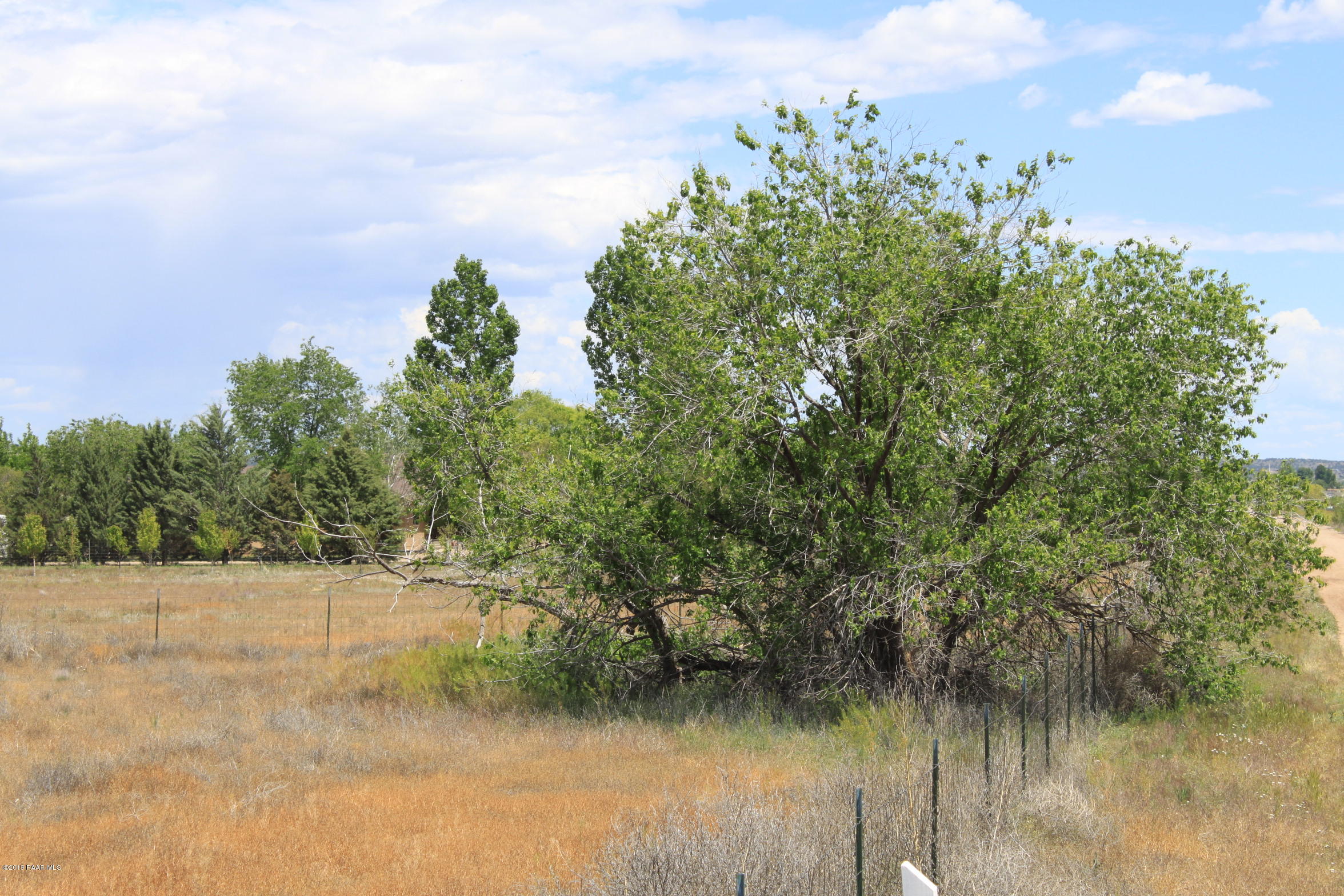 25055 North Big Springs Ranch Road Paulden, AZ 86334 - Photo 1 of 20 IMG_4343