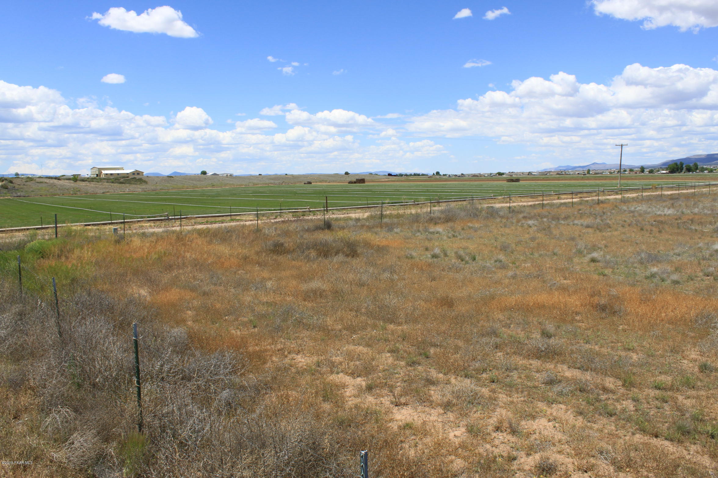 25055 North Big Springs Ranch Road Paulden, AZ 86334 - Photo 11 of 20 IMG_4350