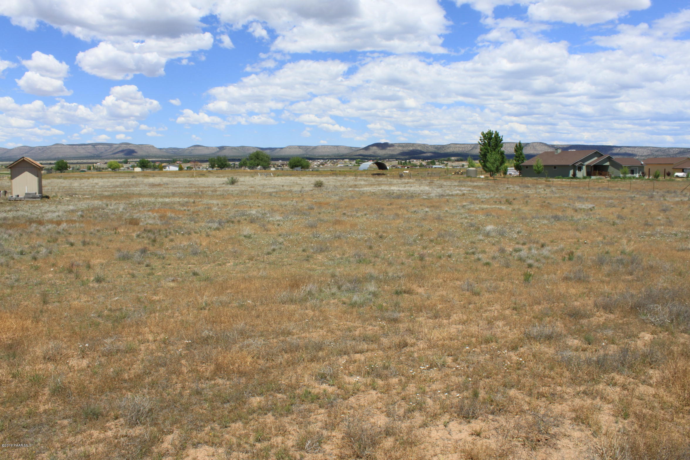 25055 North Big Springs Ranch Road Paulden, AZ 86334 - Photo 6 of 20 IMG_4345