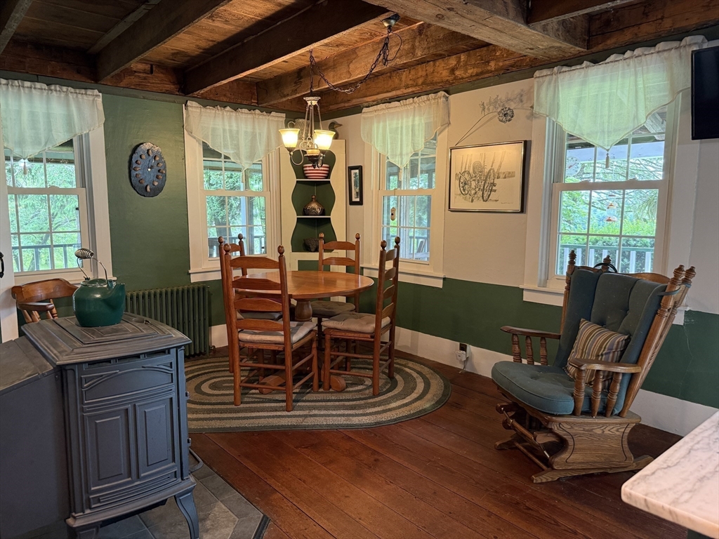 134 Barker Hill Road Townsend, MA 01469 - Photo 17 of 37