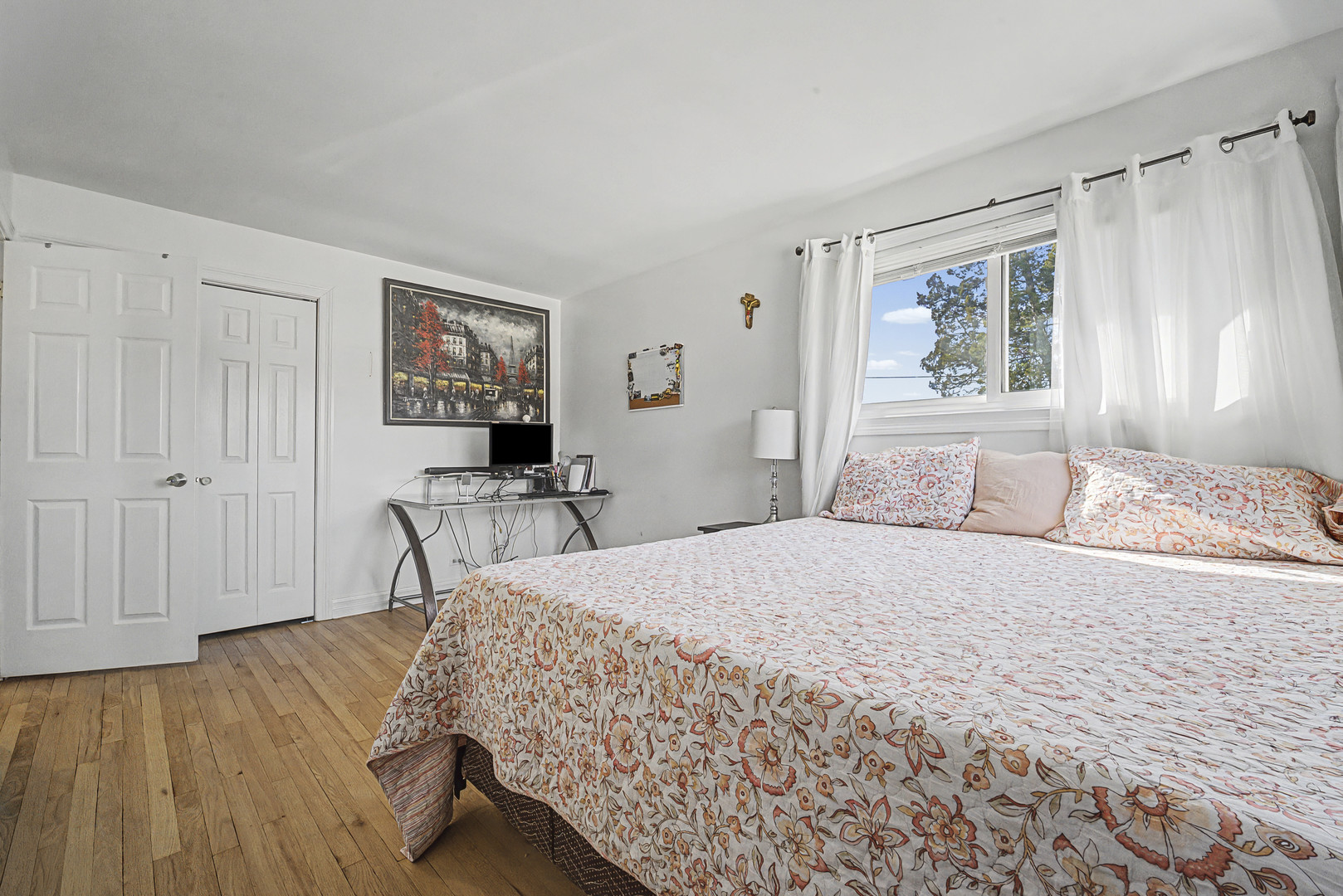 102 South Adeline Avenue Addison, IL 60101 - Photo 12 of 20 a bedroom with a bed and a window