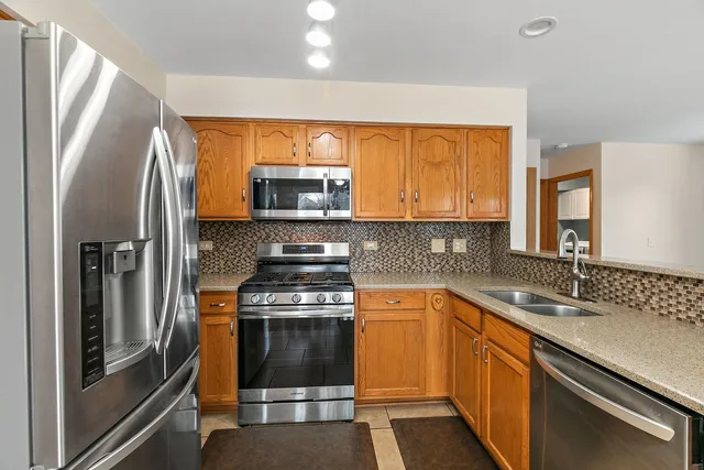 $435,000 | 10705 Rushmore Lane, Huntley, IL 60142