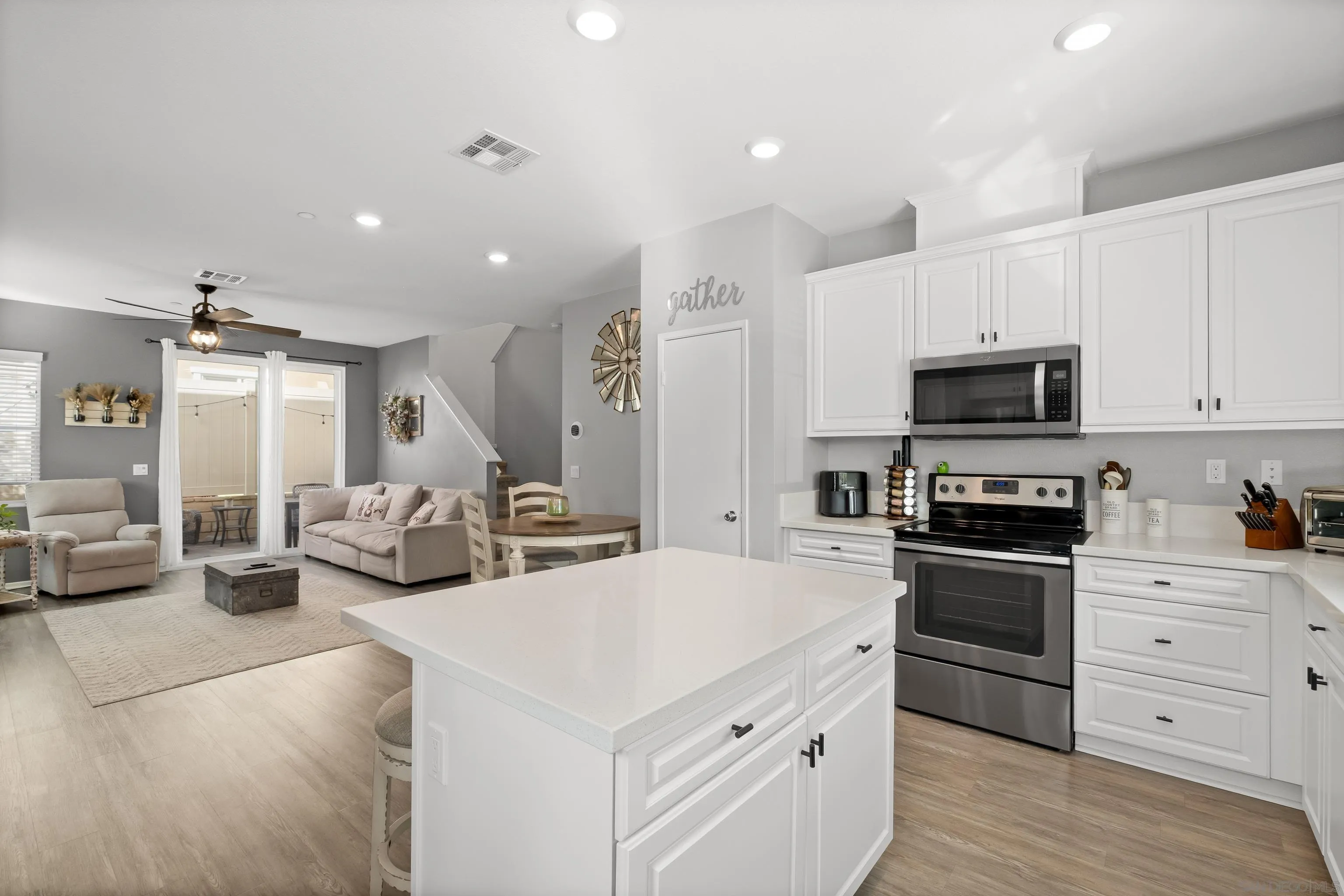 13650 Gray Hawk Way Valley Center, CA 92082 - Photo 9 of 38