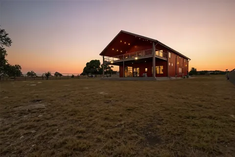 $1,799,000 | 561 Broken Bit Trail, Dripping Springs, TX 78620