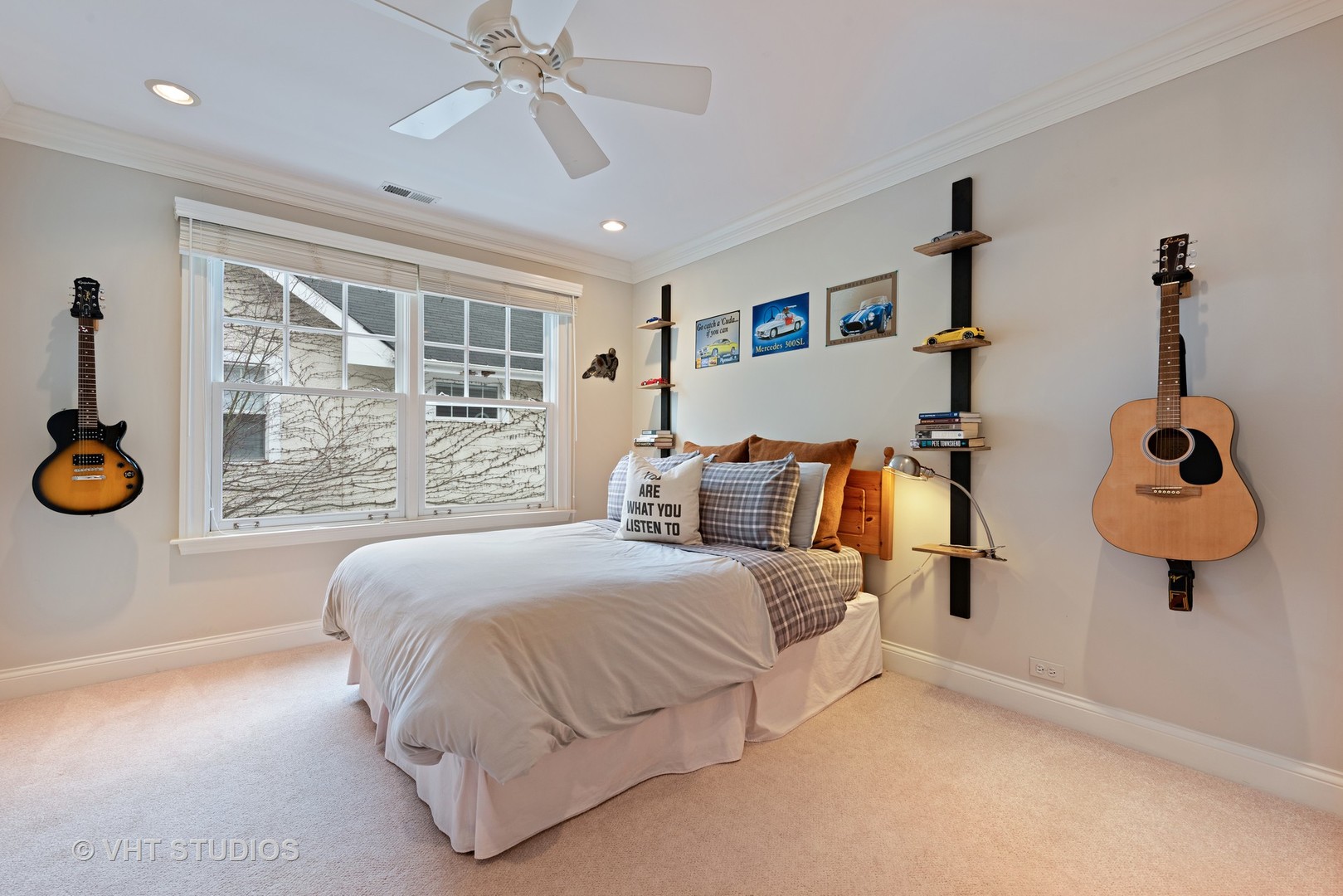 1075 Elm Street Winnetka, IL 60093 - Photo 24 of 40 a bedroom with bed and window