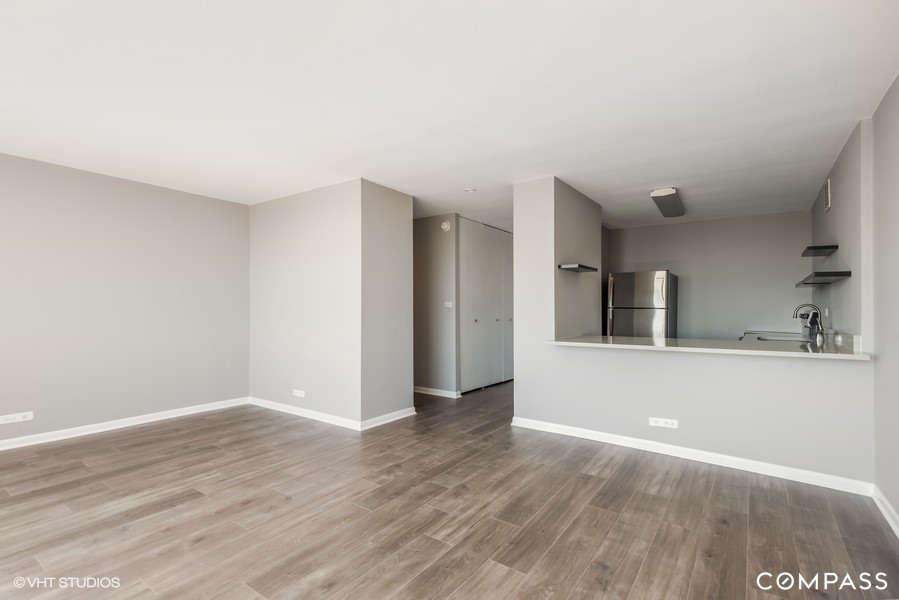 655 West Irving Park Road, Unit 4809 Chicago, IL 60613 - Photo 6 of 16