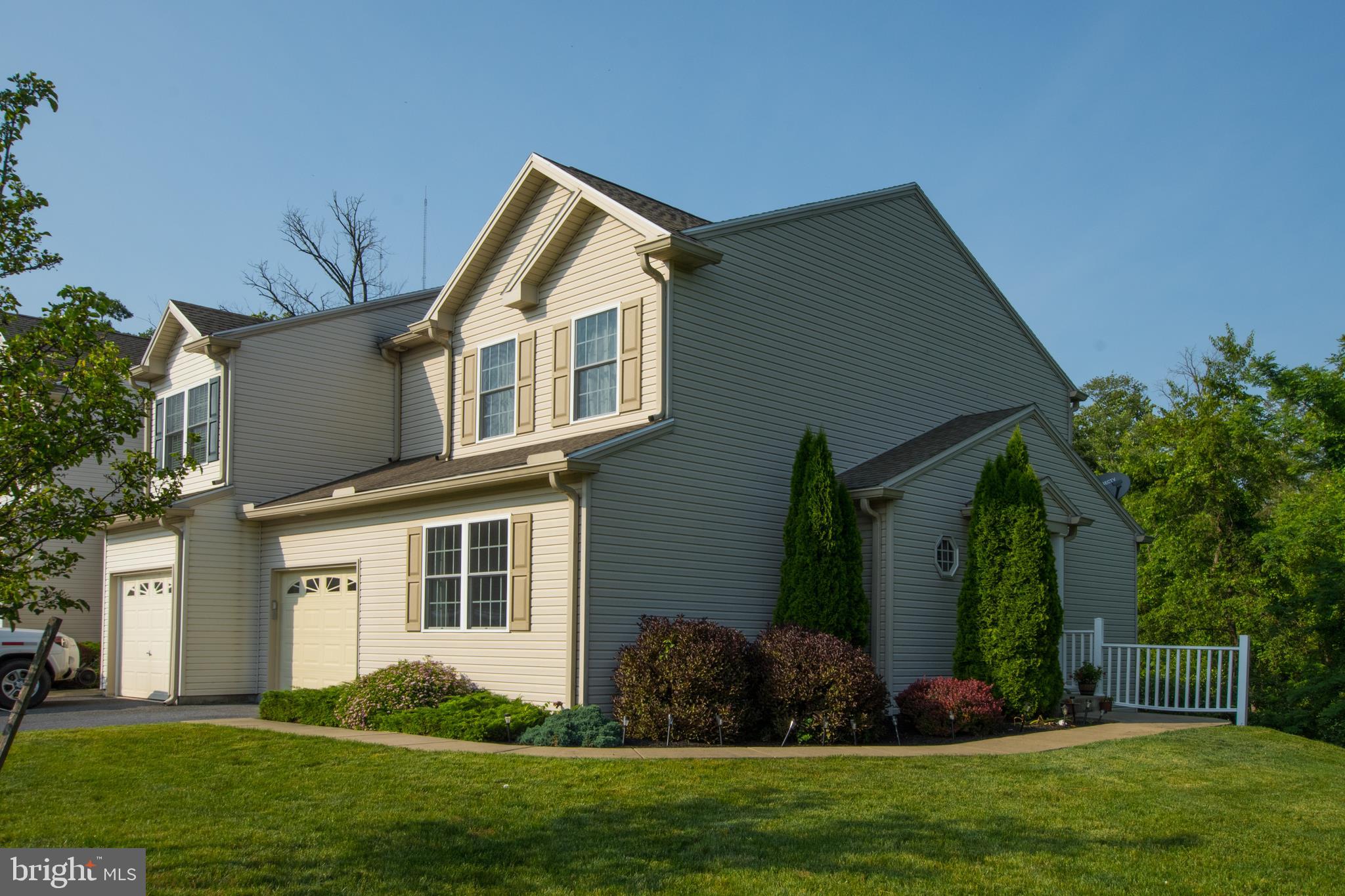167 Oaklea Road Harrisburg, PA 17110 - Photo 2 of 31 Gallery Image 2