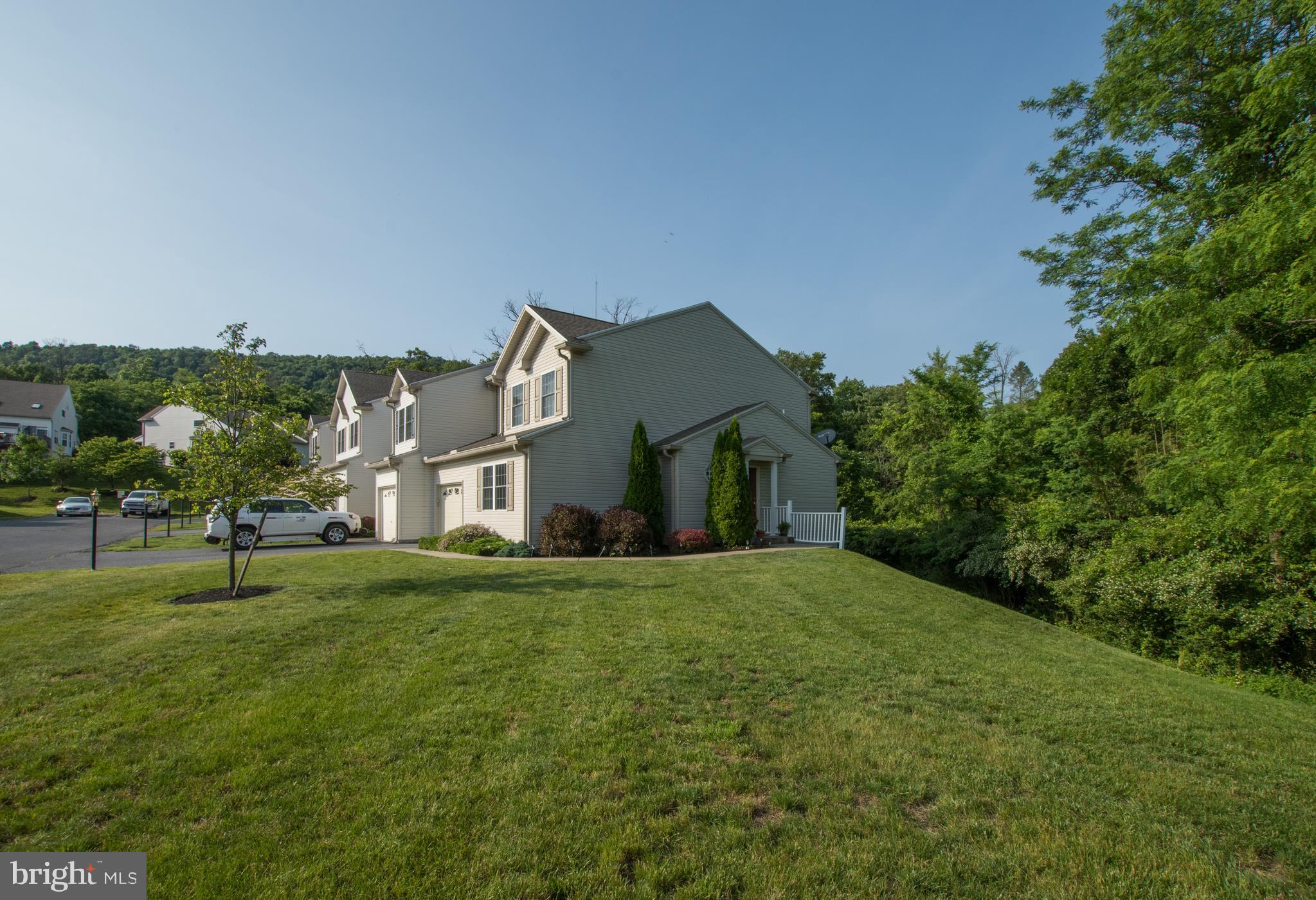167 Oaklea Road Harrisburg, PA 17110 - Photo 6 of 31 Gallery Image 6