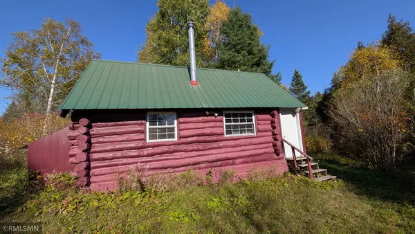 $274,900 | 4136 West General Grade Road, Finland, MN 55603