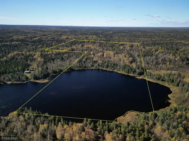 $274,900 | 4136 West General Grade Road, Finland, MN 55603