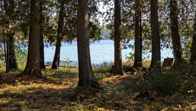 $274,900 | 4136 West General Grade Road, Finland, MN 55603