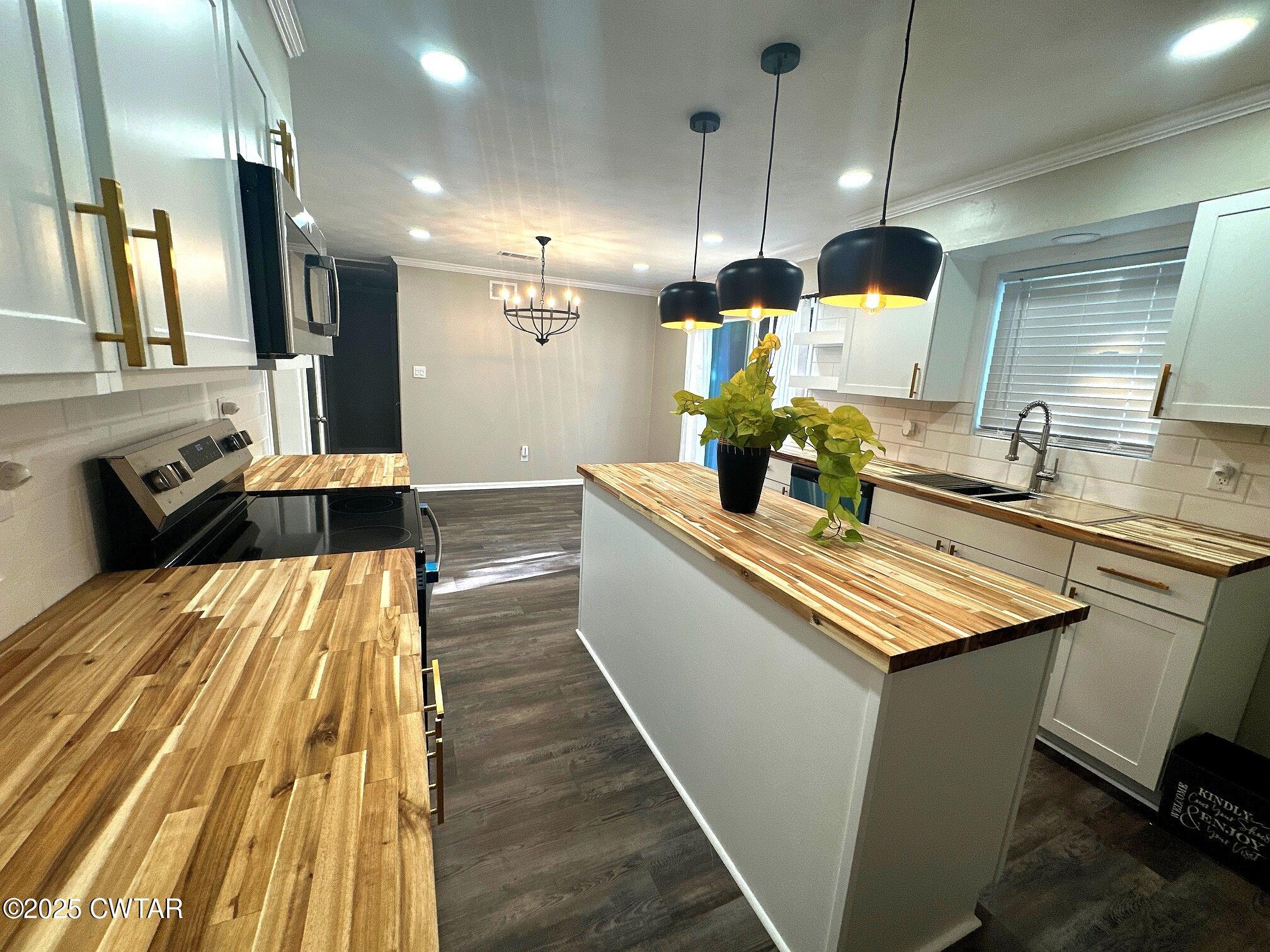 469 Perkins Street Ripley, TN 38063 - Photo 7 of 14 DJI_20251002_084954_692_EDITED