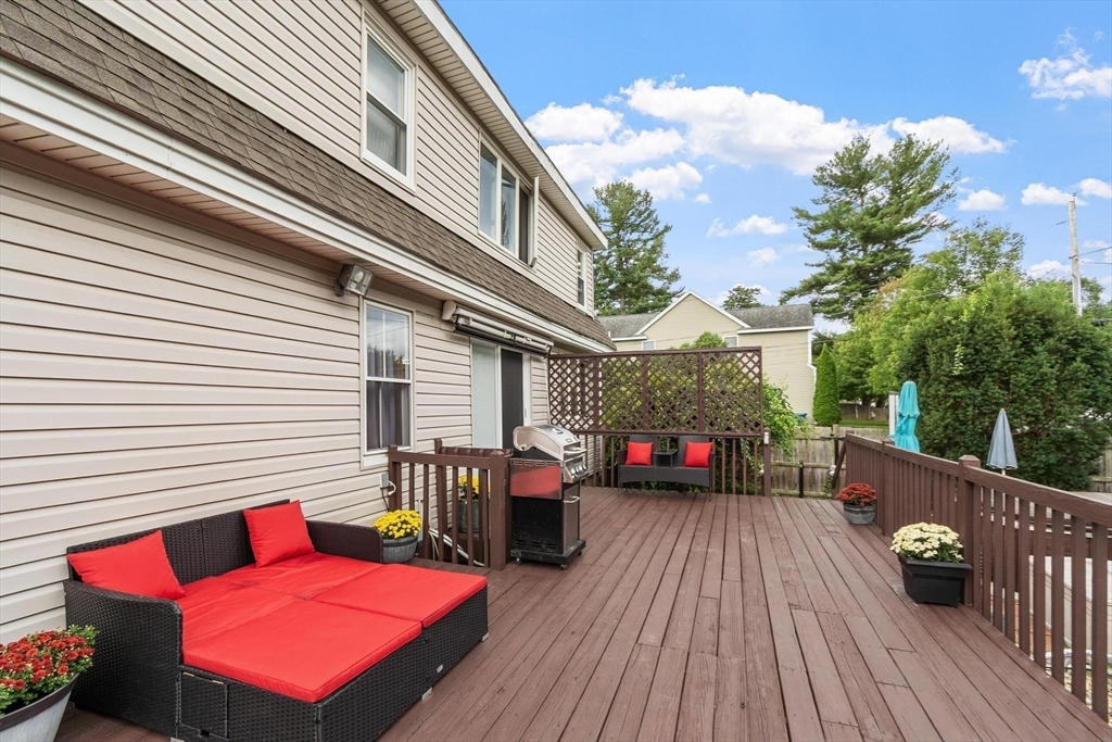 75 Maple Road Tewksbury, MA 01876 - Photo 4 of 40 Gallery Image 4