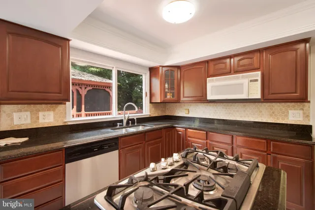 $4,400 | 13920 Wagon Way, Silver Spring, MD 20906