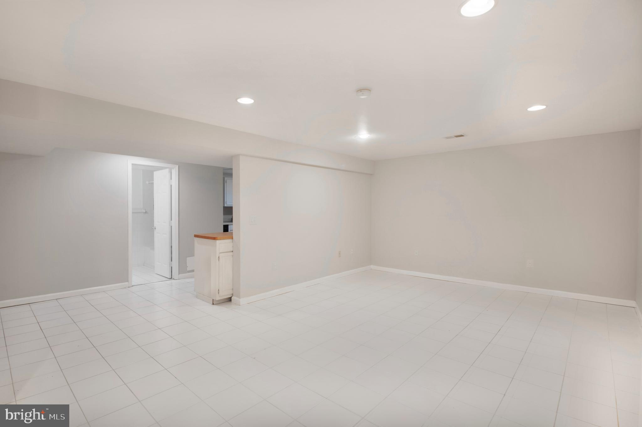 13920 Wagon Way Silver Spring, MD 20906 - Photo 63 of 97