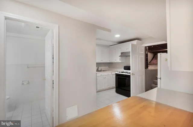 $4,400 | 13920 Wagon Way, Silver Spring, MD 20906