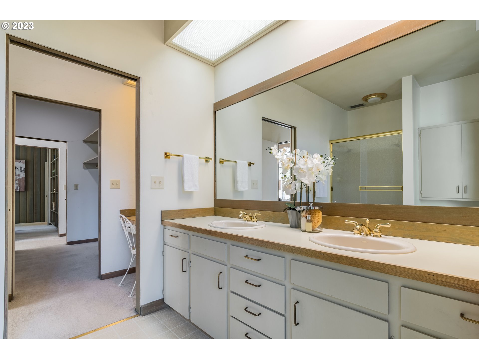 3603 Spring Boulevard Eugene, OR 97405 - Photo 32 of 45 Bathroom, Attached