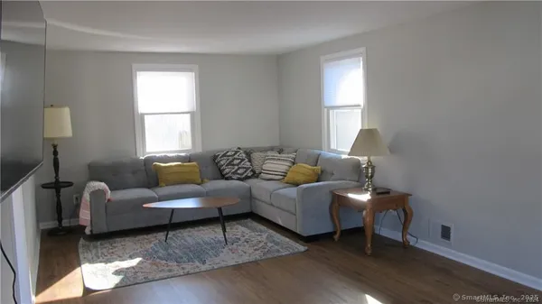 $2,800 | 18 Brightwater Road, East Lyme, CT 06357