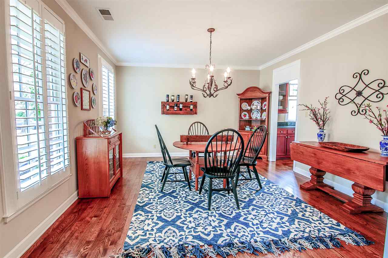 357 South Rowlett Street Collierville, TN 38017 - Photo 4 of 19 Gallery Image 4
