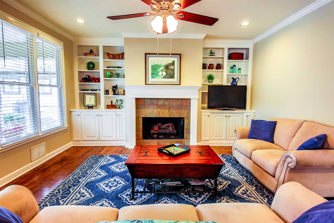 357 South Rowlett Street Collierville, TN 38017 - Photo 9 of 19 Gallery Image 9