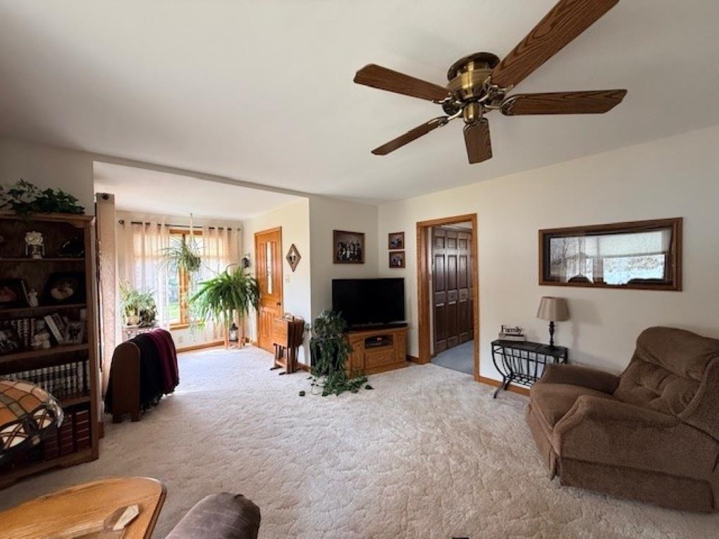 311 Pier Street Merrill, WI 54452 - Photo 7 of 34