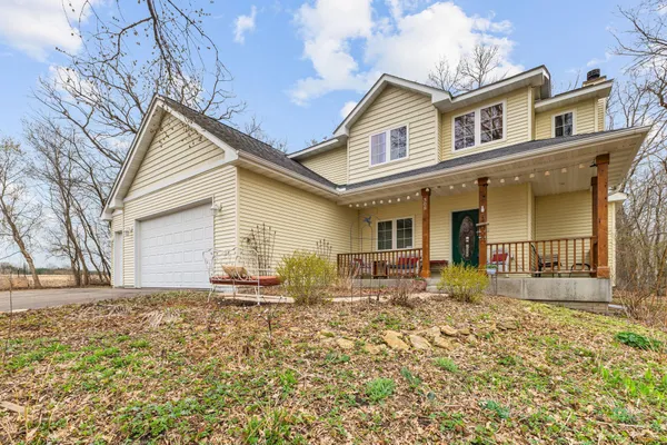 $612,500 | 308 South Glover Road, River Falls, WI 54022