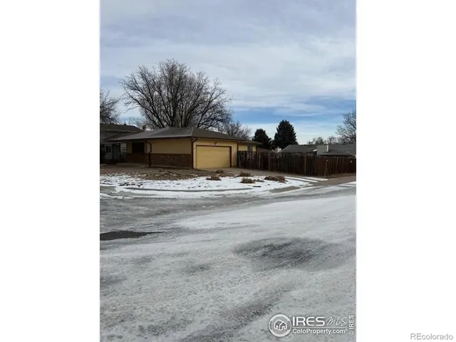 $325,000 | 196 45th Avenue, Greeley, CO 80634