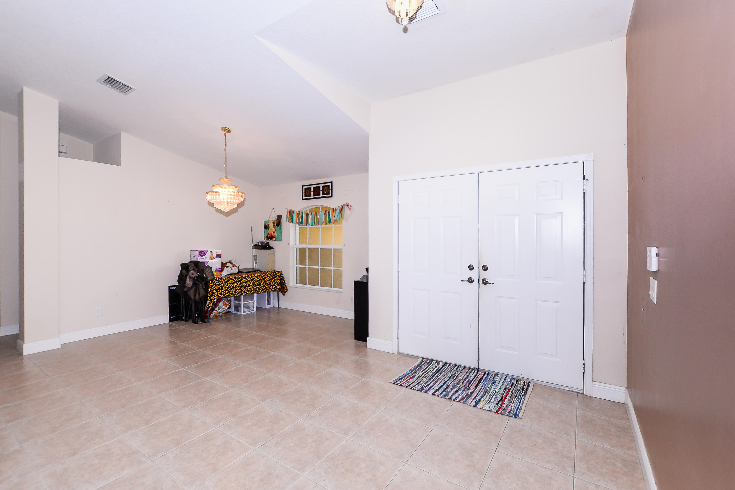 576 Southwest Undallo Road Port St. Lucie, FL 34953 - Photo 3 of 18 LR-6351