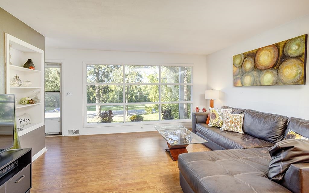 3323 Landstrom Road Rockford, IL 61107 - Photo 2 of 24 Gallery Image 2